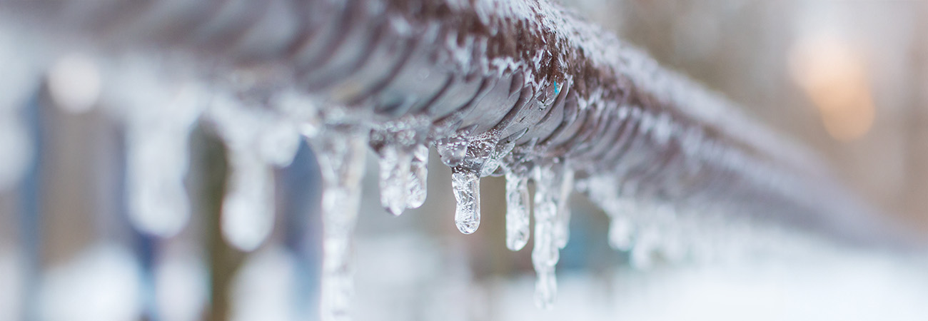 What to Do About Frozen Pipes - Elk Supply
